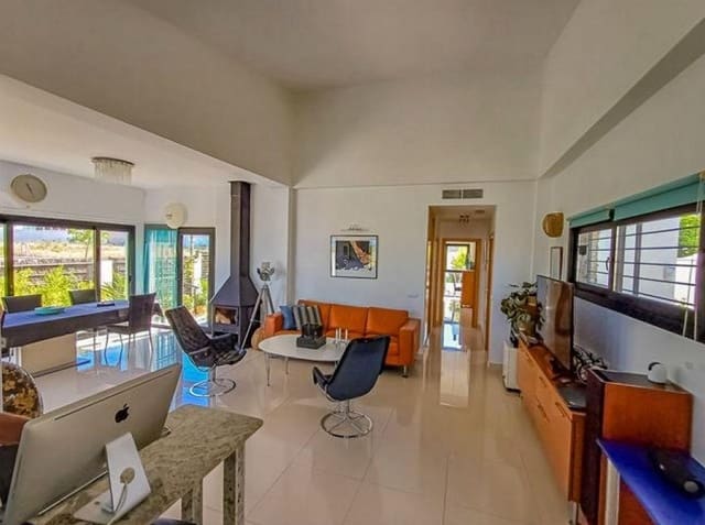 3 chambre Villa/Maison à vendre à Polop avec piscine - 480 000 € (Ref: 8926963)