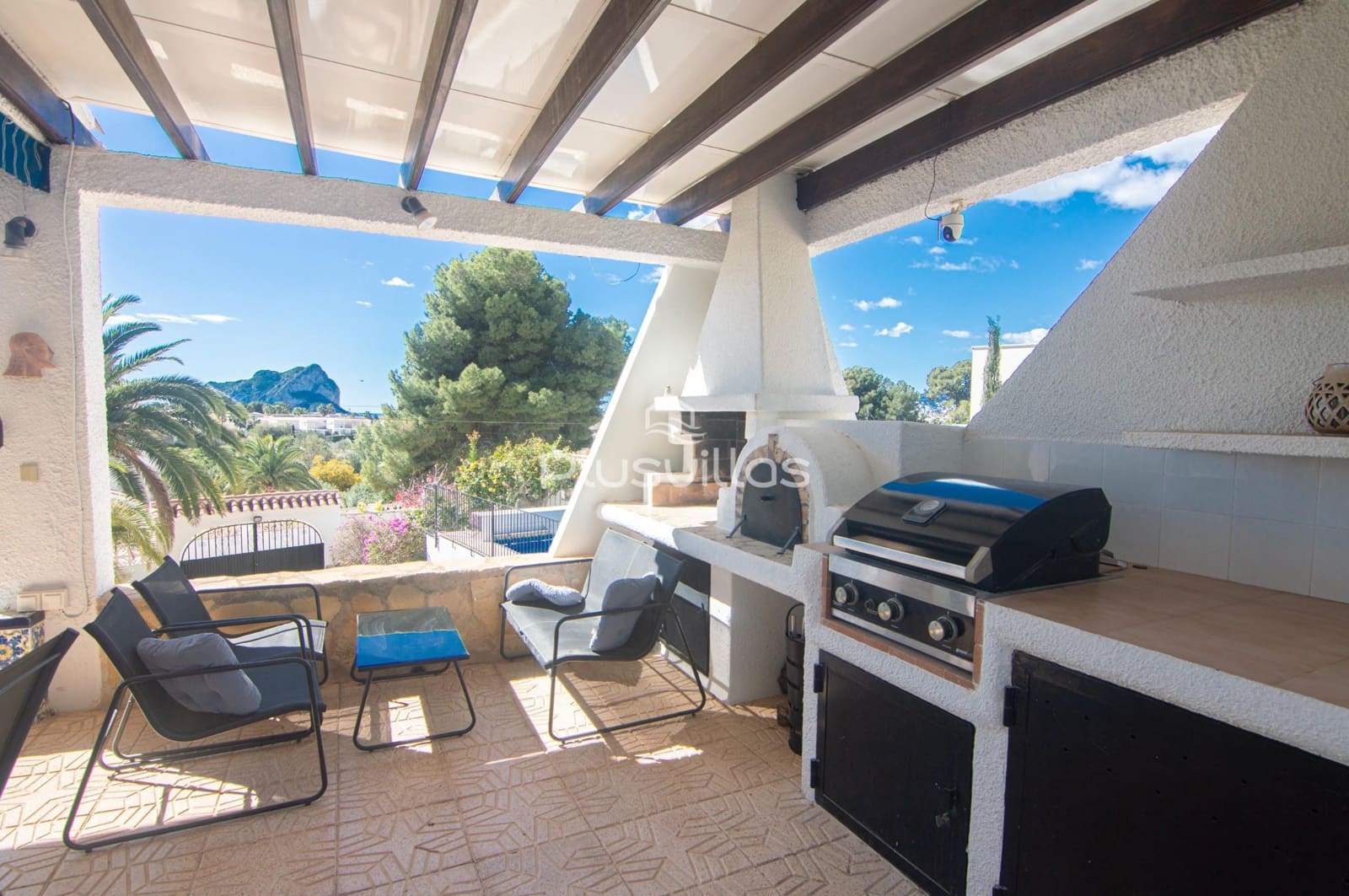 6 sovrum Villa till salu i Calpe / Calp med pool - 725 000 € (Ref: 8926970)