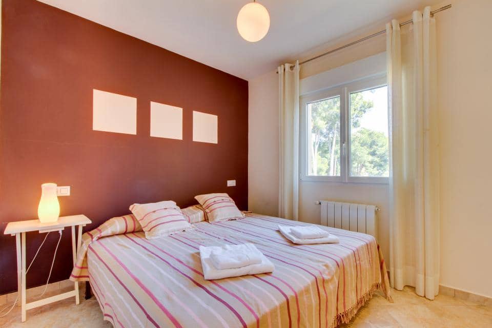 5 bedroom Villa for sale in Moraira with pool - € 1,200,000 (Ref: 8926977)