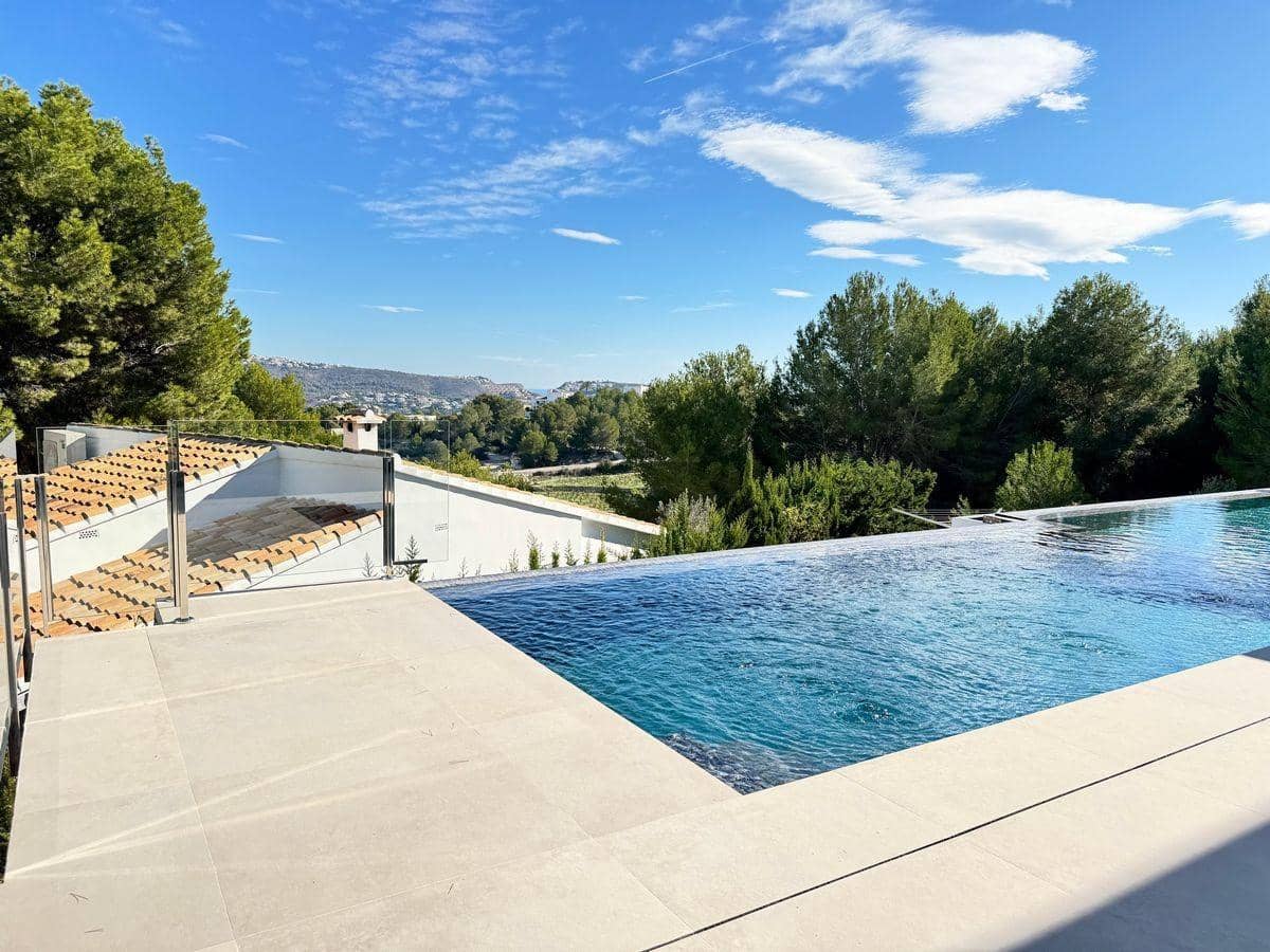 3 sypialnia Willa na sprzedaż w Moraira z basenem - 690 000 € (Ref: 8929249)