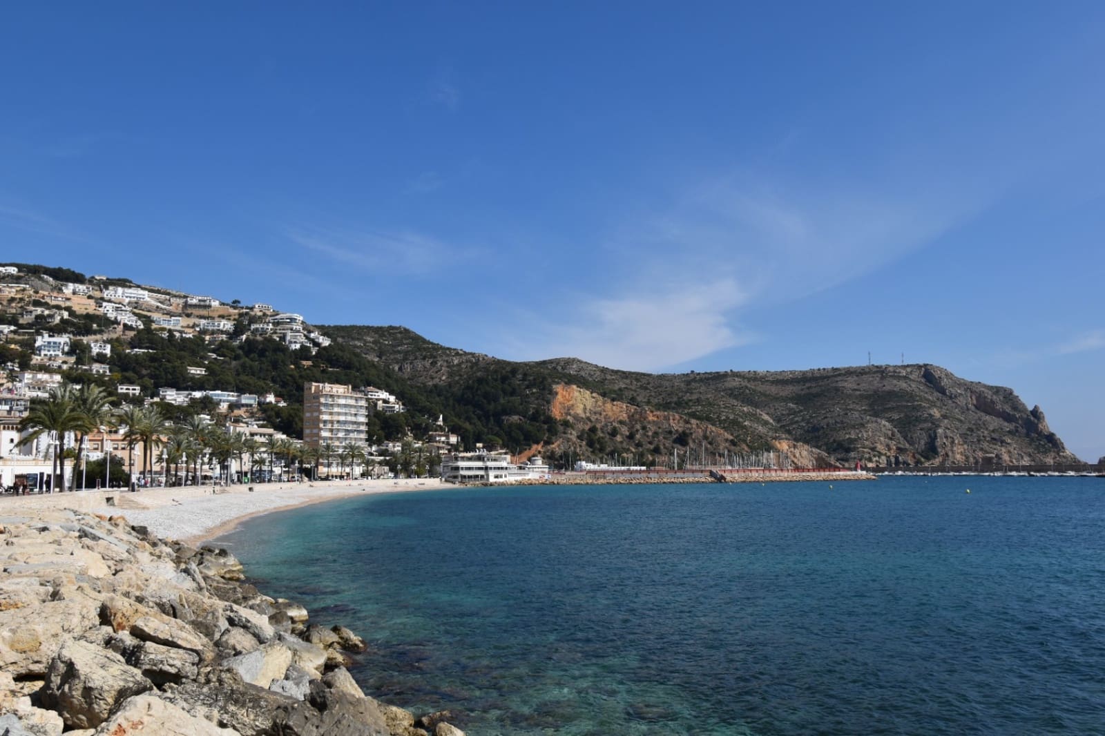 Apartamento de 2 habitaciones en Javea / Xàbia en venta - 385.000 € (Ref: 8937423)