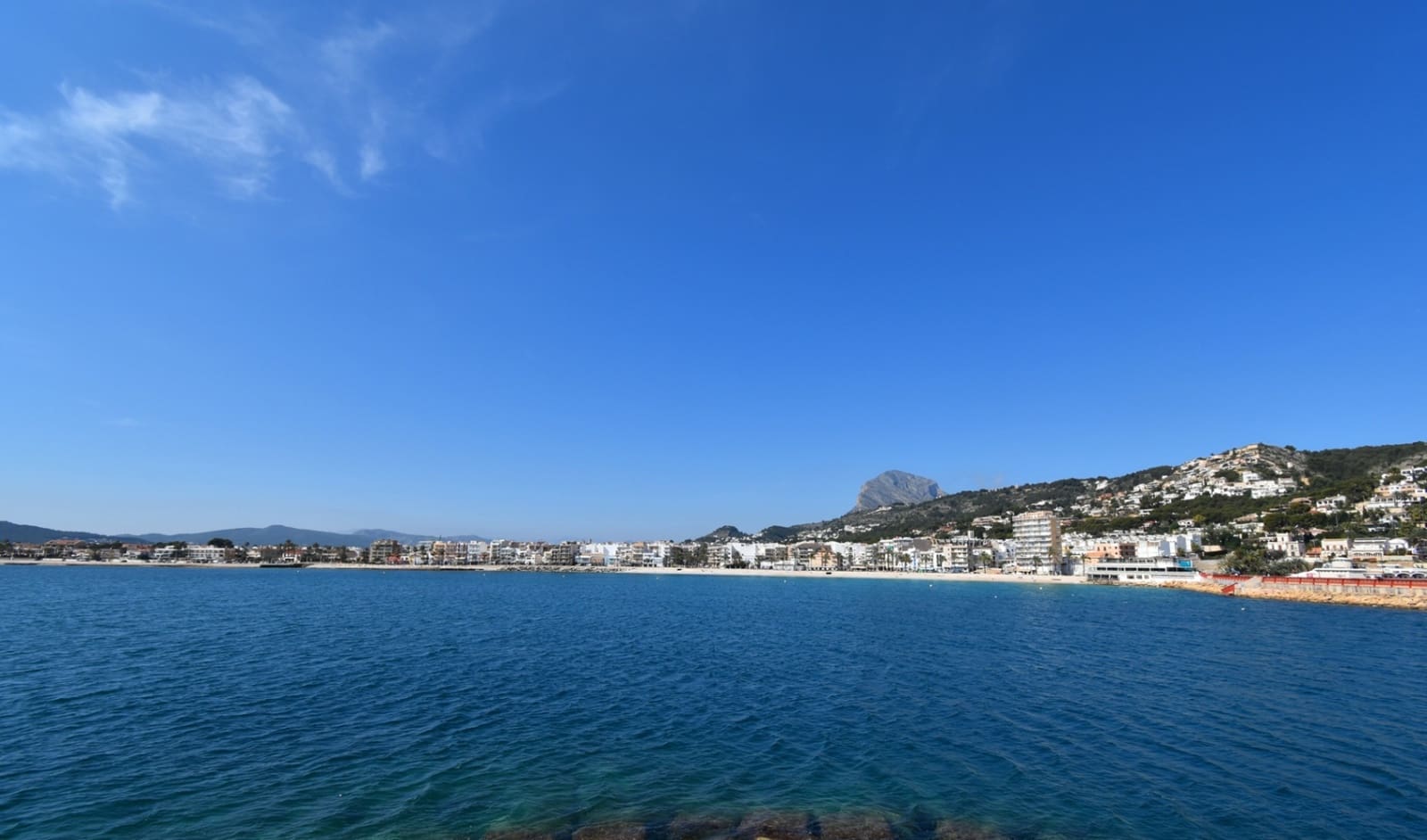 Apartamento de 2 habitaciones en Javea / Xàbia en venta - 385.000 € (Ref: 8937423)