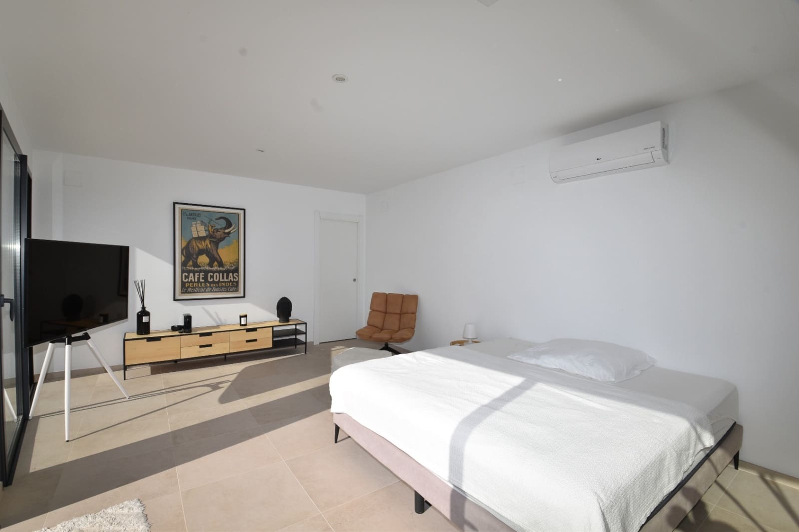 4 soveværelse Villa til salg i Moraira med swimmingpool - € 1.995.000 (Ref: 8937433)