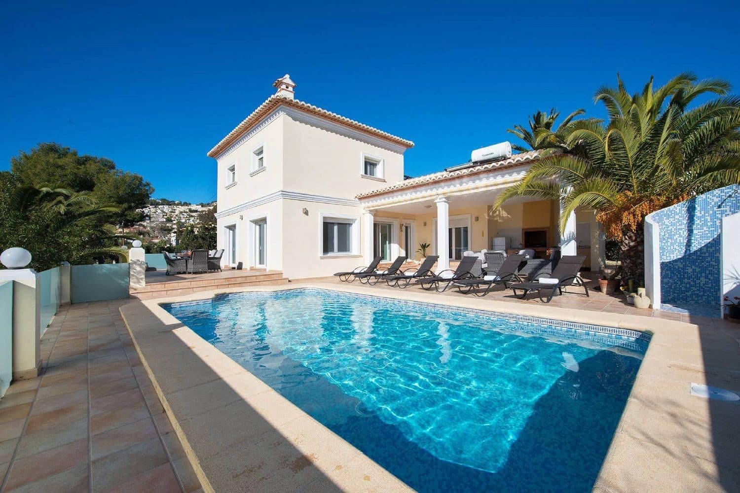 5 chambre Villa/Maison à vendre à Moraira avec piscine - 795 000 € (Ref: 8938983)