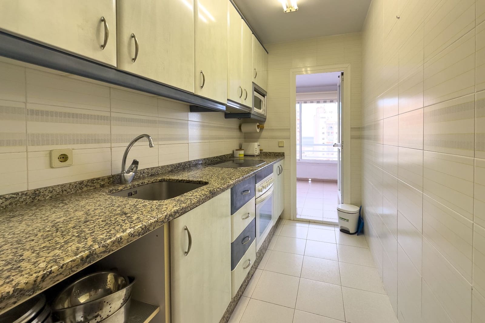 2 makuuhuone Huoneisto myytävänä paikassa Calpe / Calp mukana uima-altaan - 350 000 € (Ref: 8946957)