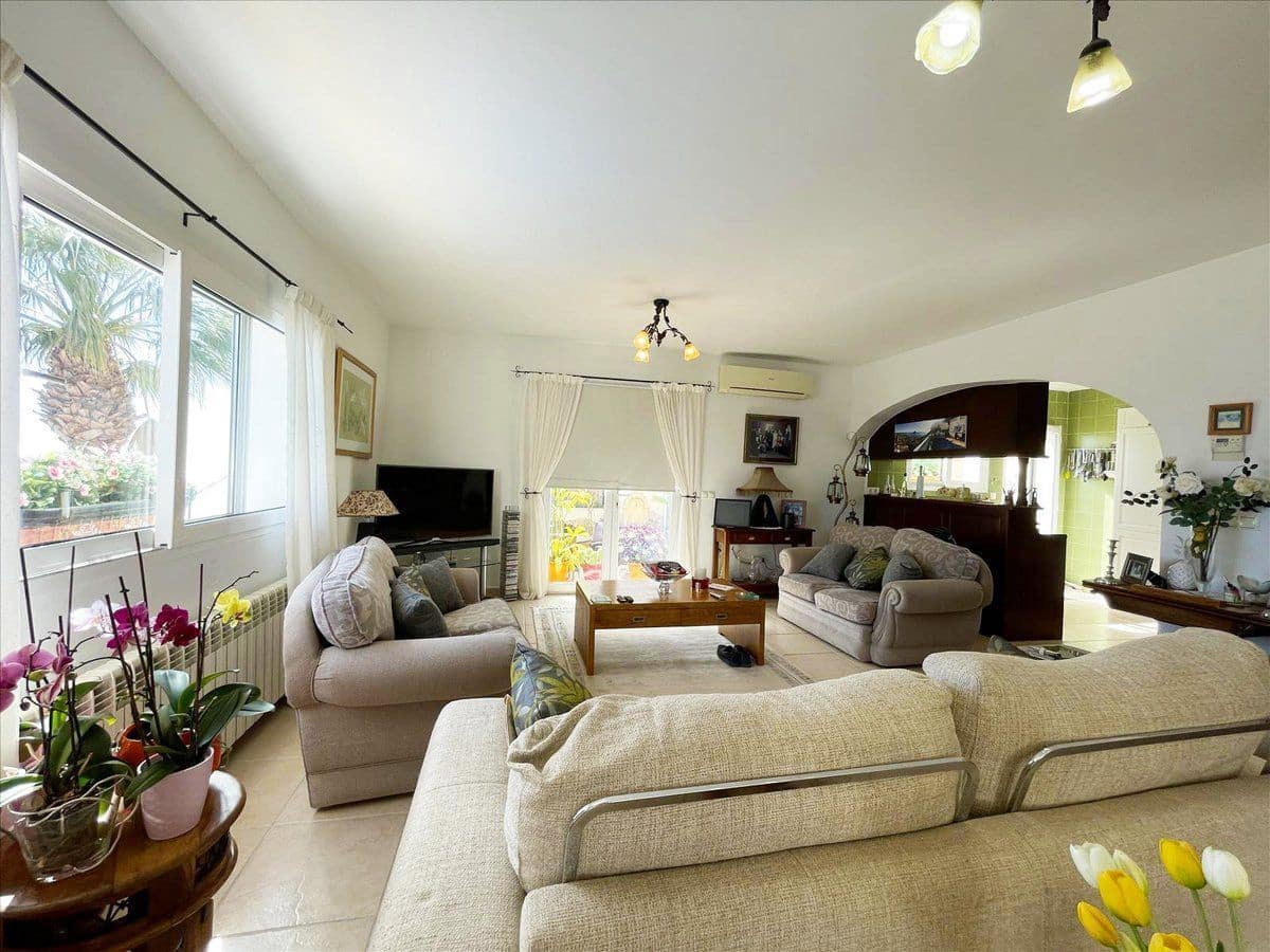 3 chambre Villa/Maison à vendre à Calpe / Calp avec piscine - 699 500 € (Ref: 8946969)