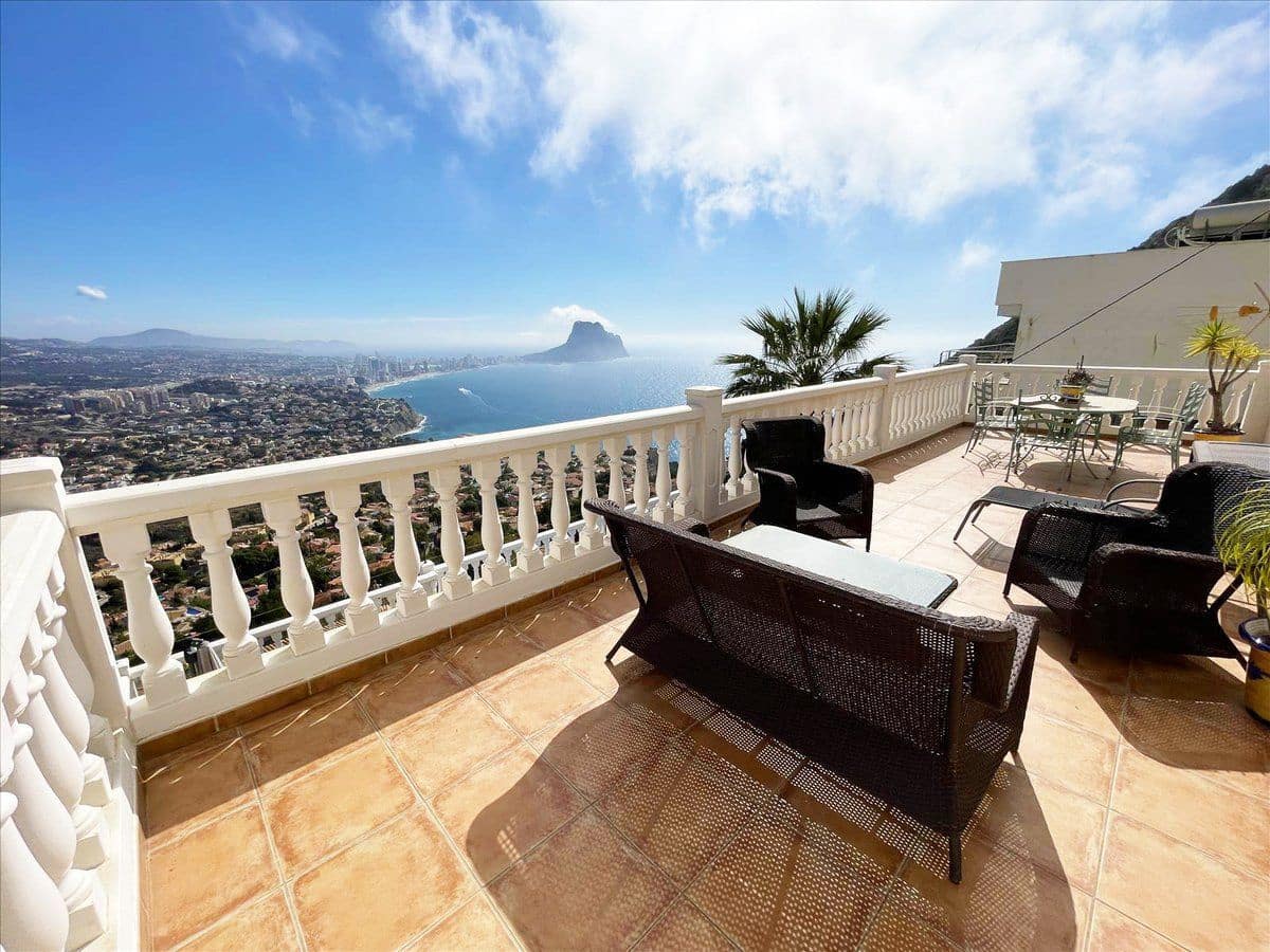 3 chambre Villa/Maison à vendre à Calpe / Calp avec piscine - 699 500 € (Ref: 8946969)