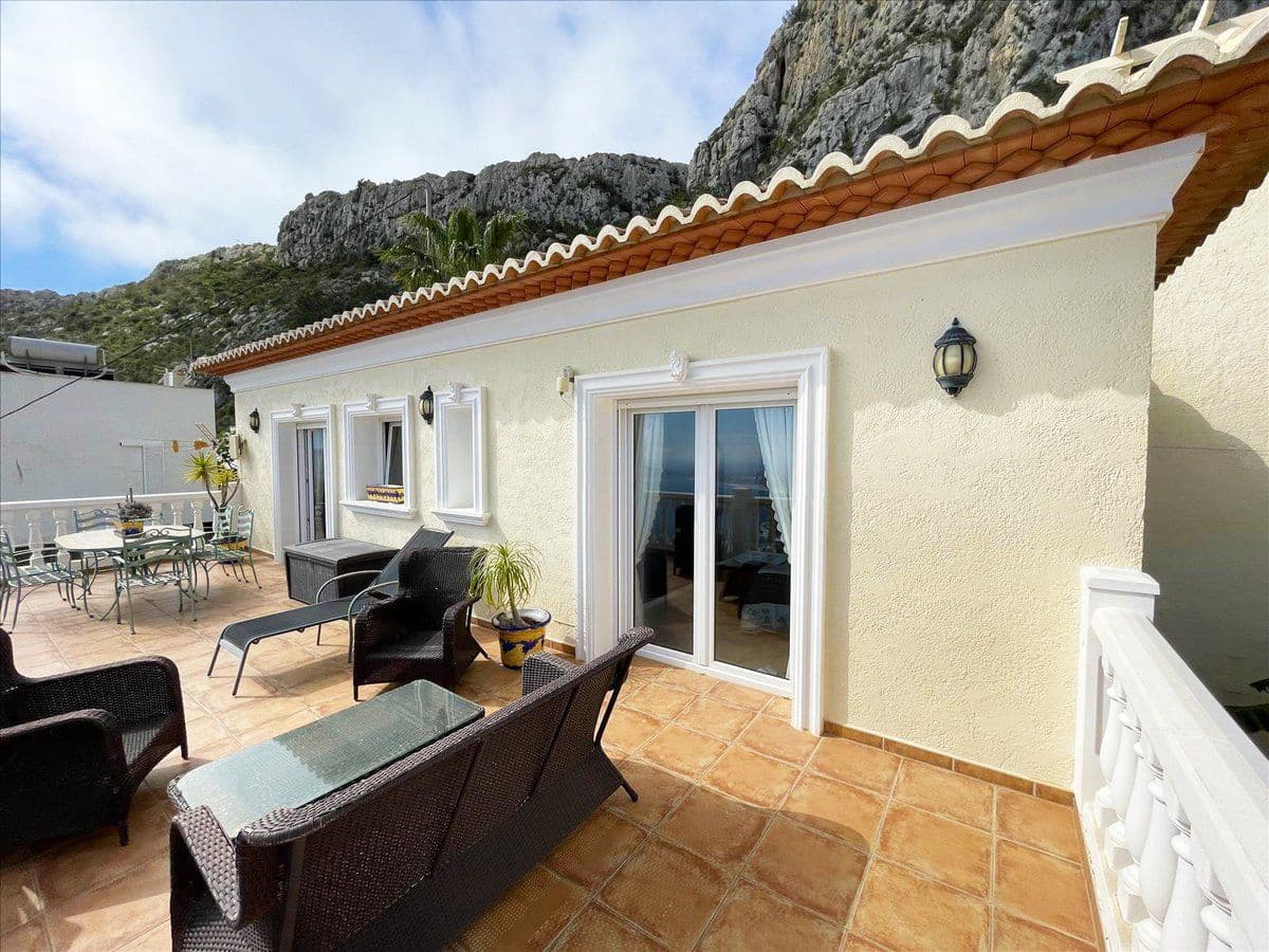 3 chambre Villa/Maison à vendre à Calpe / Calp avec piscine - 699 500 € (Ref: 8946969)