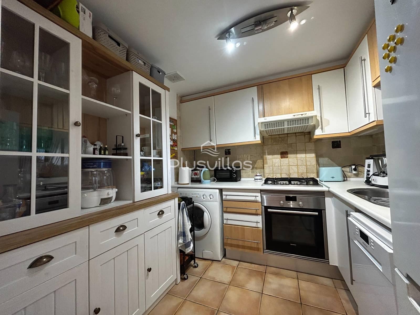 2 bedroom Apartment for sale in Altea with pool - € 297,000 (Ref: 8968732)