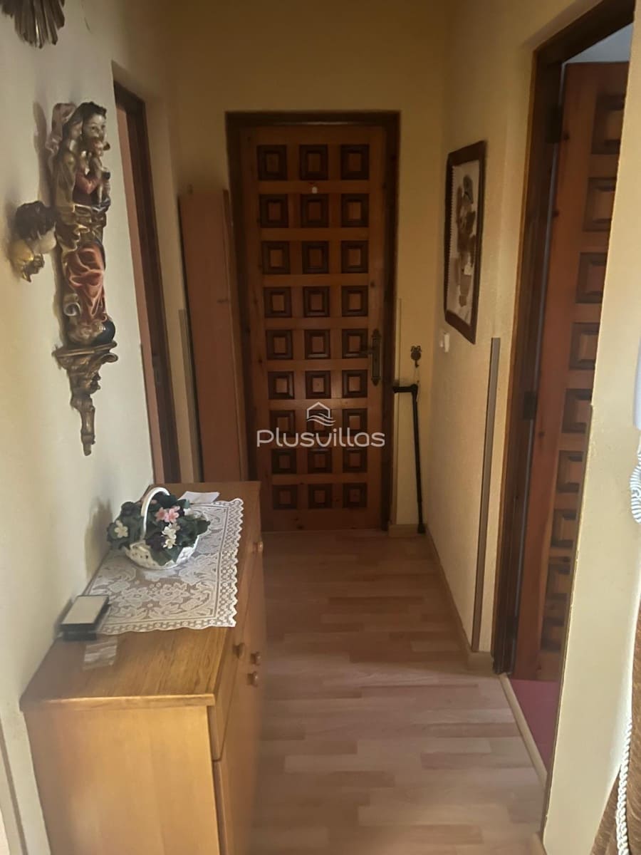 Chalet de 7 habitaciones en Calpe / Calp en venta con piscina - 898.000 € (Ref: 8983250)