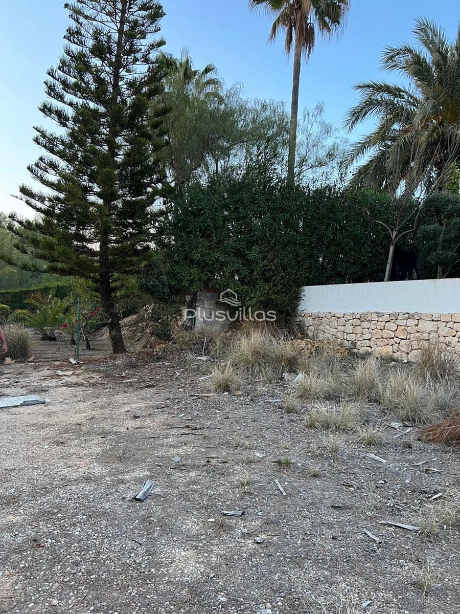 Byggetomt til salgs i Benissa - € 370 000 (Ref: 8983272)