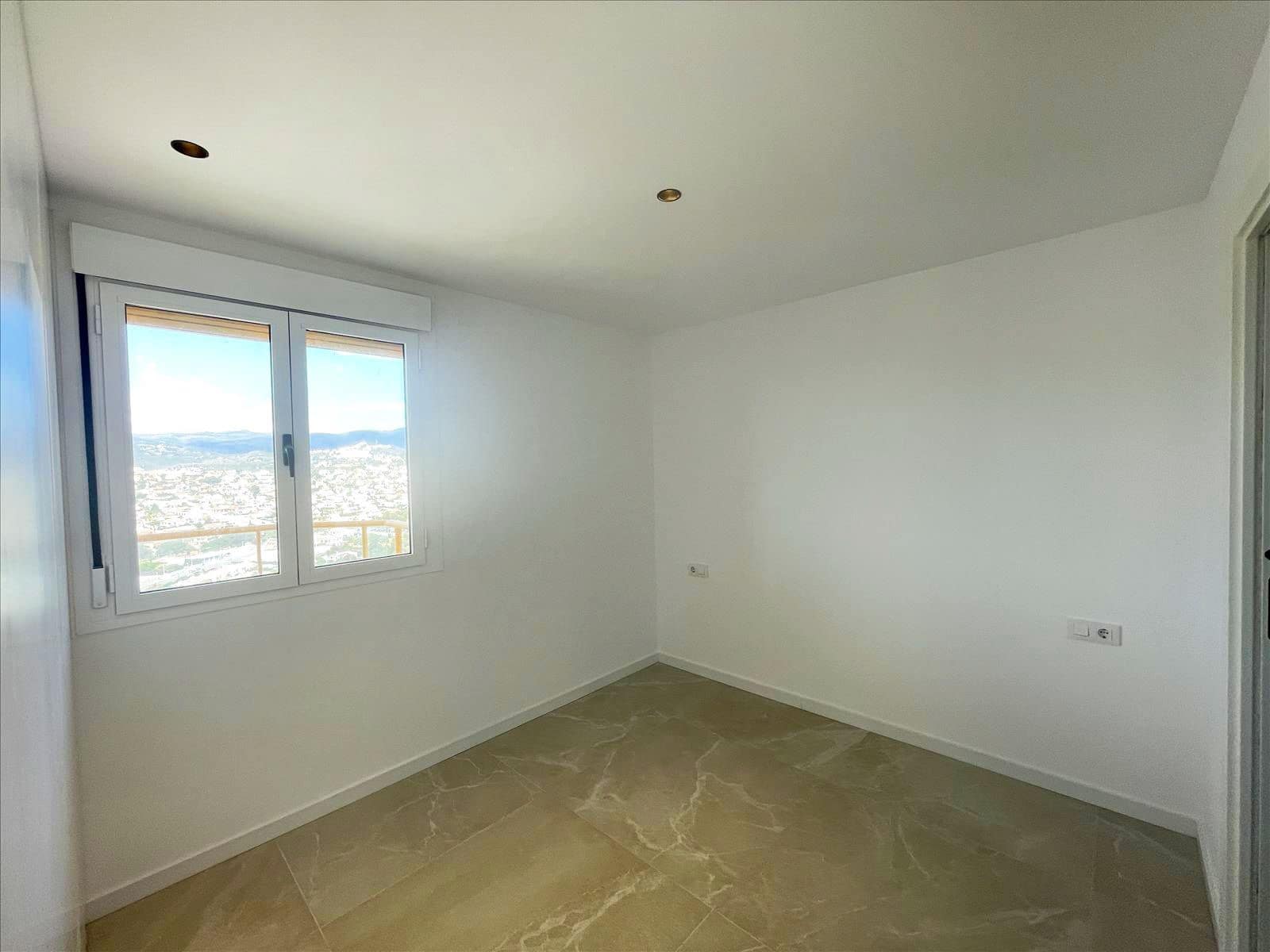 3 quarto Apartamento para venda em Calpe / Calp com piscina - 849 000 € (Ref: 9000500)