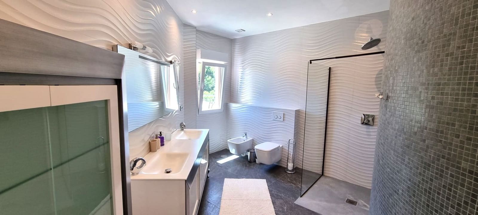 7 bedroom Villa for sale in Altea with pool - € 1,990,000 (Ref: 9000501)