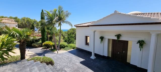 7 Zimmer Villa zu verkaufen in Altea mit Pool - 1.990.000 € (Ref: 9000501)