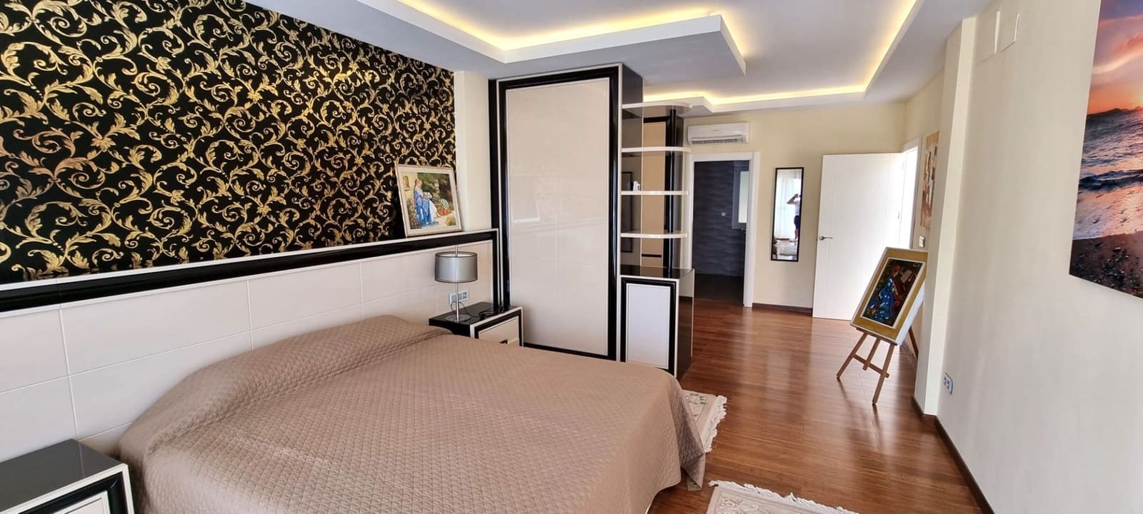 7 bedroom Villa for sale in Altea with pool - € 1,990,000 (Ref: 9000501)