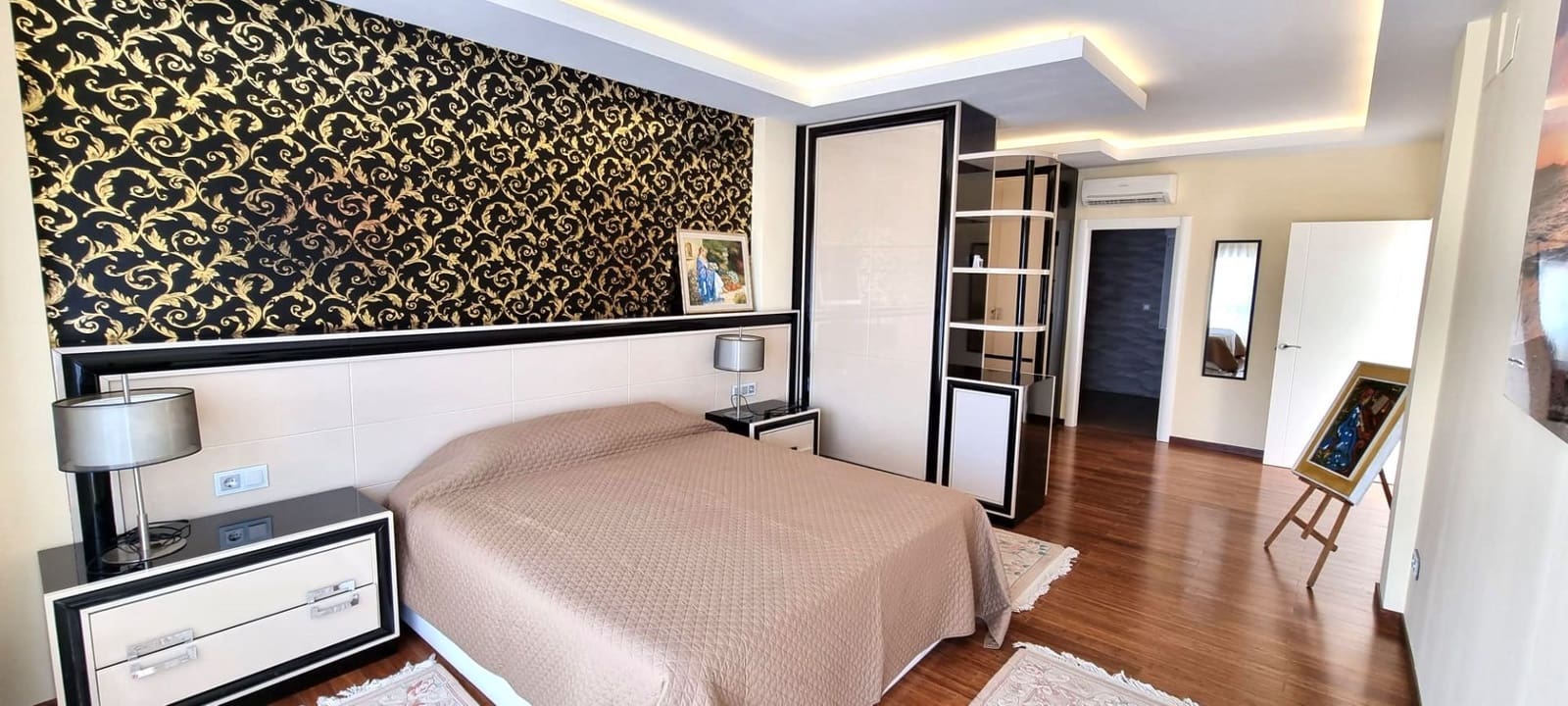 7 bedroom Villa for sale in Altea with pool - € 1,990,000 (Ref: 9000501)