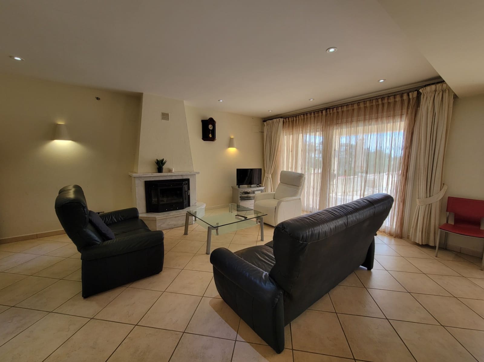 3 bedroom Villa for sale in Benissa with pool - € 895,000 (Ref: 9012977)