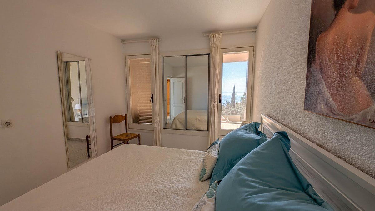 4 quarto Moradia para venda em Calpe / Calp com piscina - 899 000 € (Ref: 9018574)