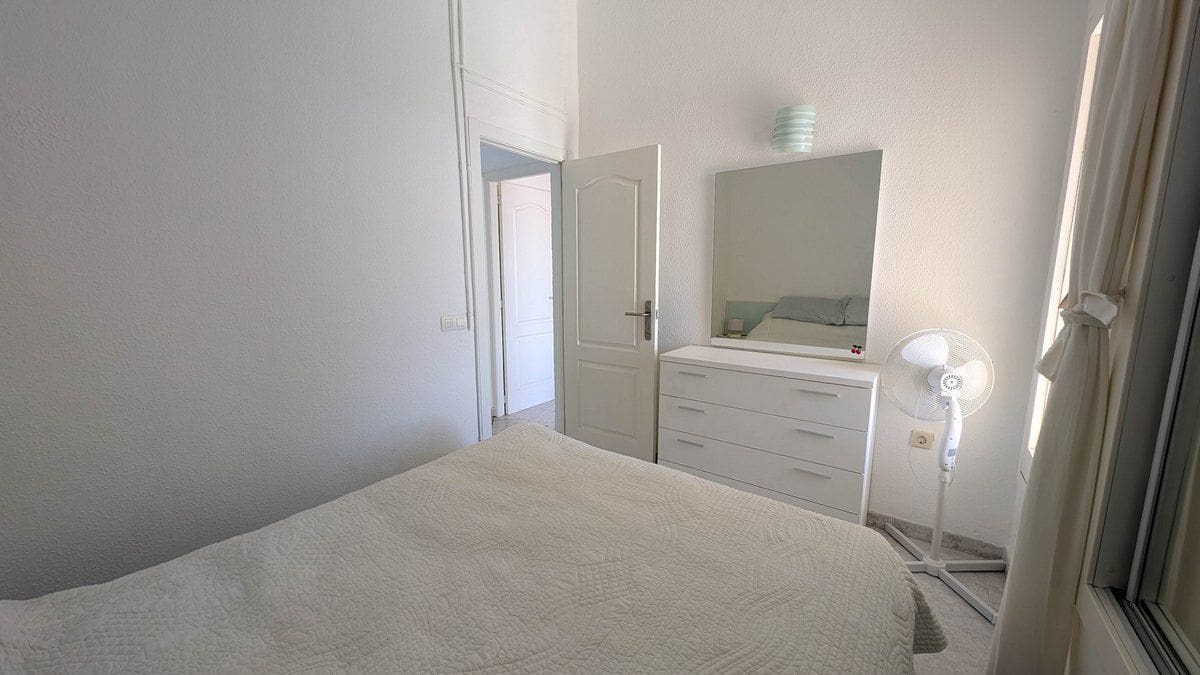 4 quarto Moradia para venda em Calpe / Calp com piscina - 899 000 € (Ref: 9018574)