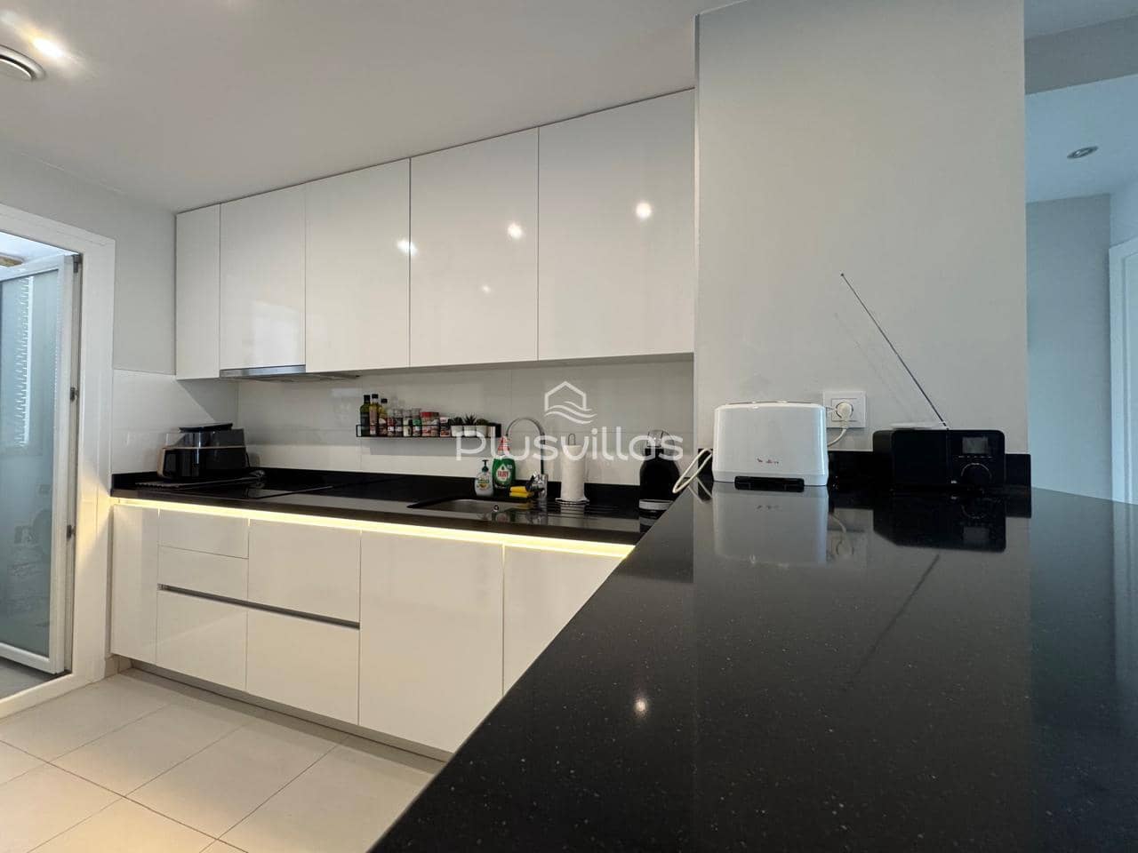 2 soverom Leilighet til salgs i Calpe / Calp med svømmebasseng - € 510 000 (Ref: 9049195)