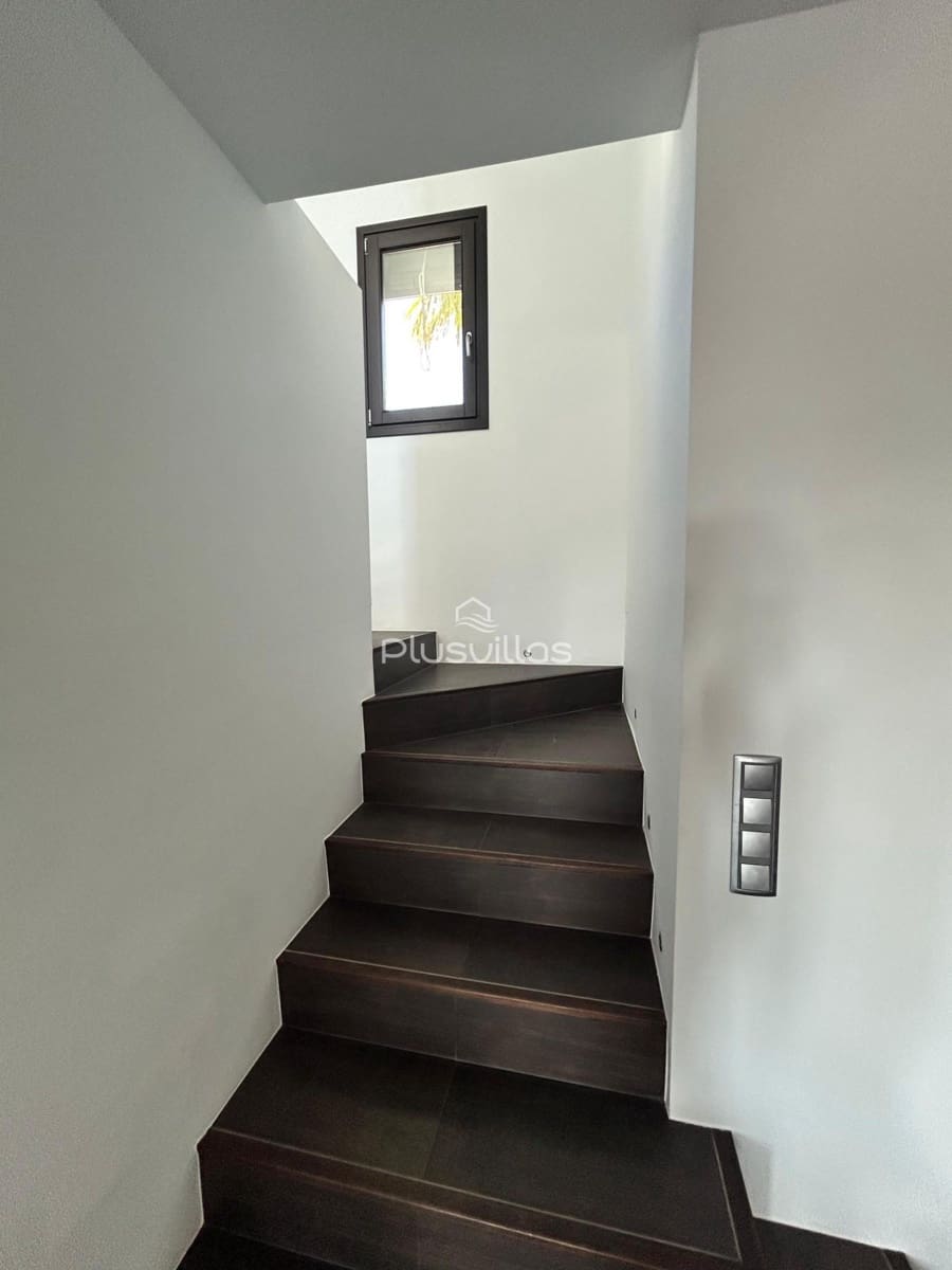 4 quarto Moradia para venda em Moraira com piscina - 1 440 000 € (Ref: 9091967)