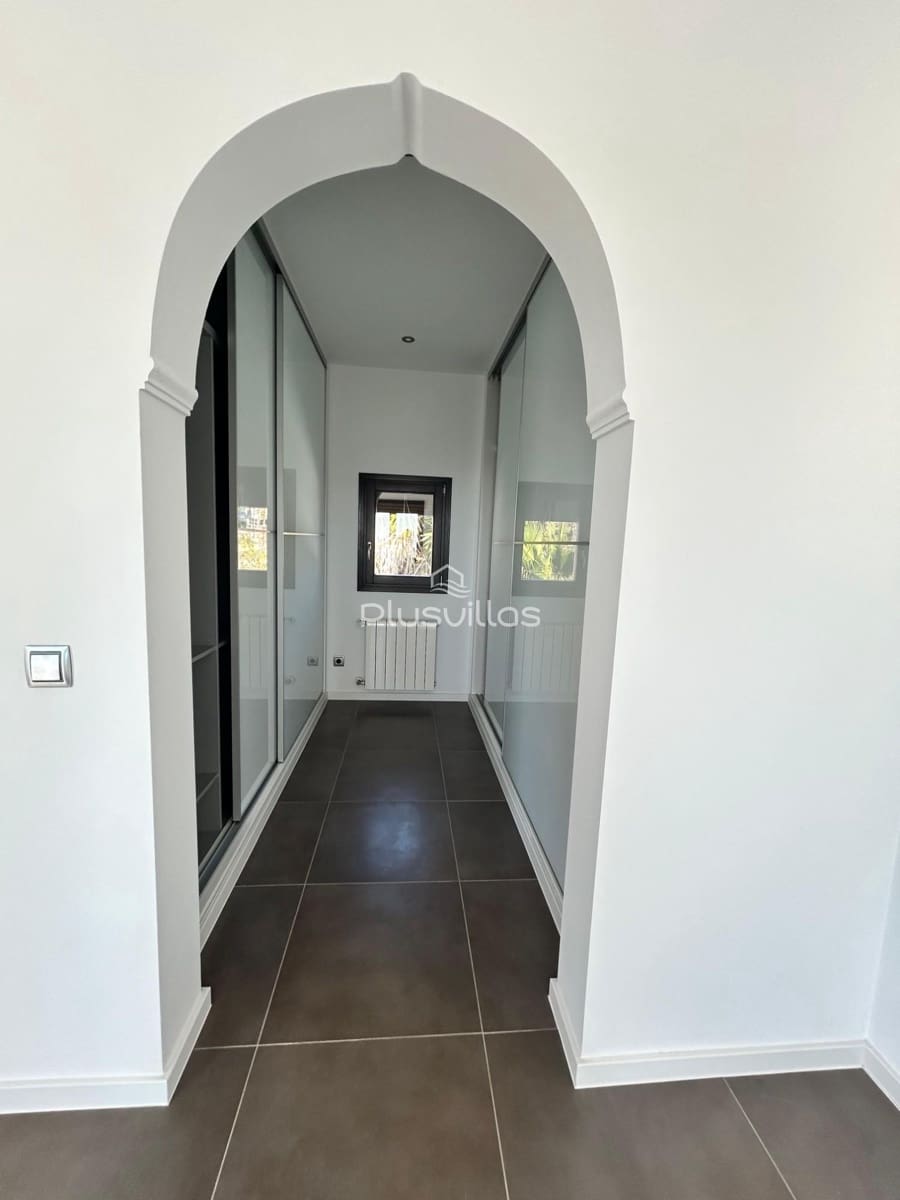 4 quarto Moradia para venda em Moraira com piscina - 1 440 000 € (Ref: 9091967)