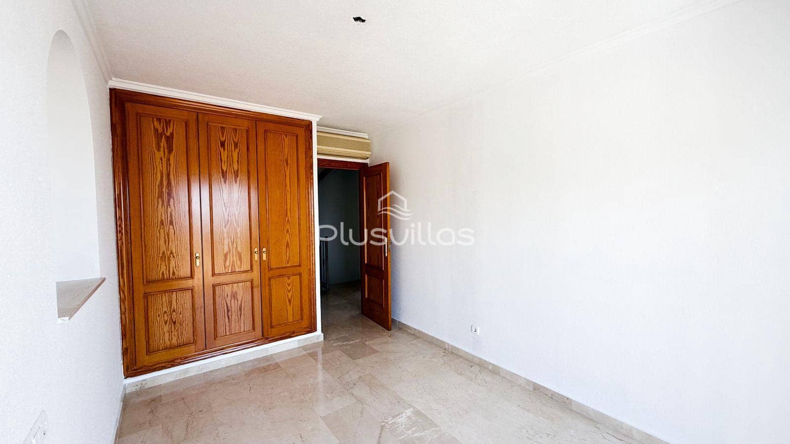 4 soveværelse Bungalow til salg i Altea - € 550.000 (Ref: 9099403)