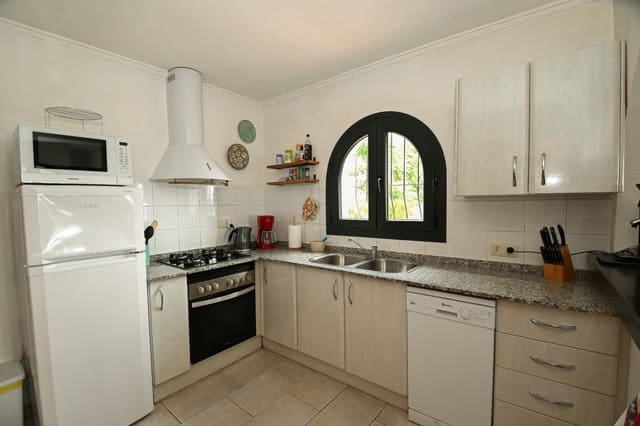 4 Zimmer Villa zu verkaufen in Benissa mit Pool - 728.600 € (Ref: 9114477)