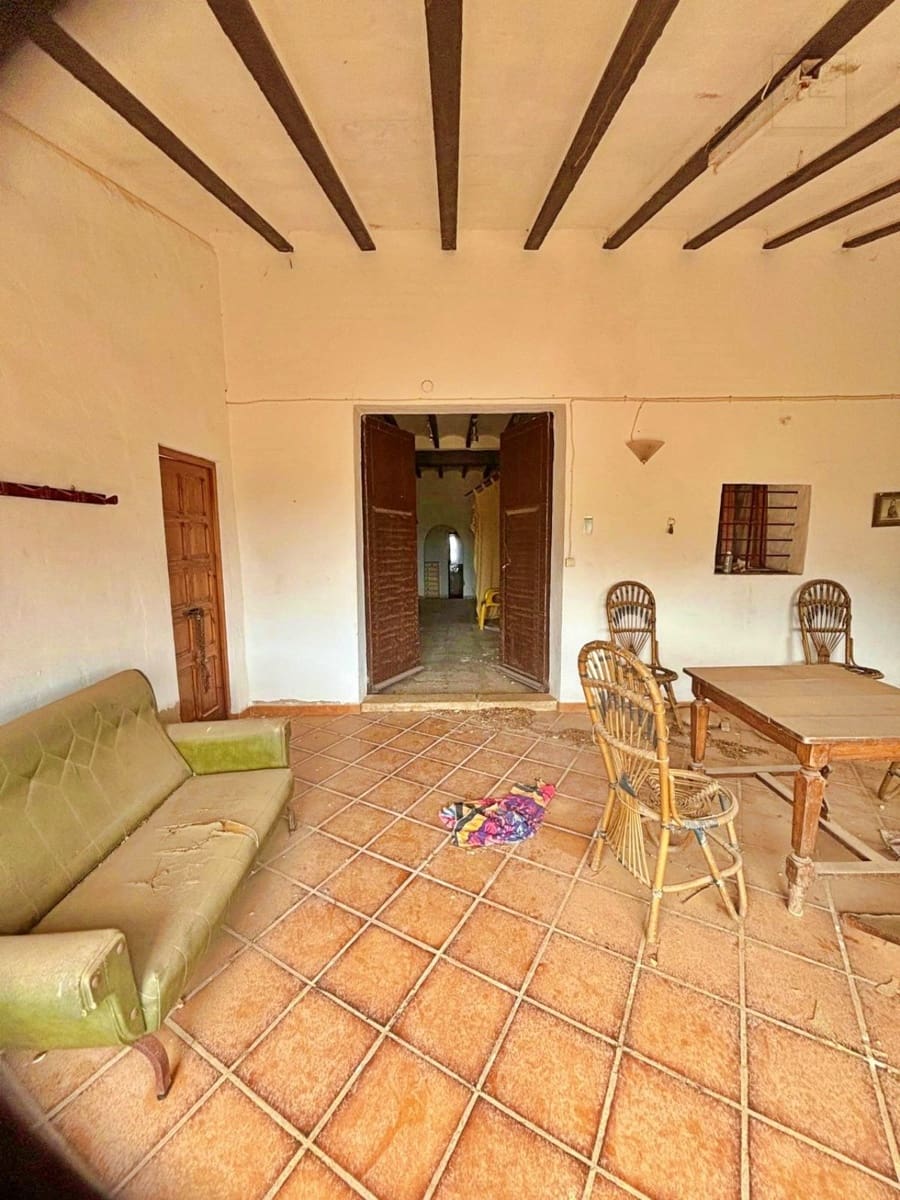 6 bedroom Villa for sale in Benissa - € 599,000 (Ref: 9116389)