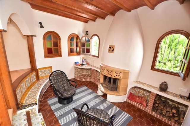 5 soverom Villa til salgs i Centro Urbano, Dénia med svømmebasseng - € 695 000 (Ref: 9125554)