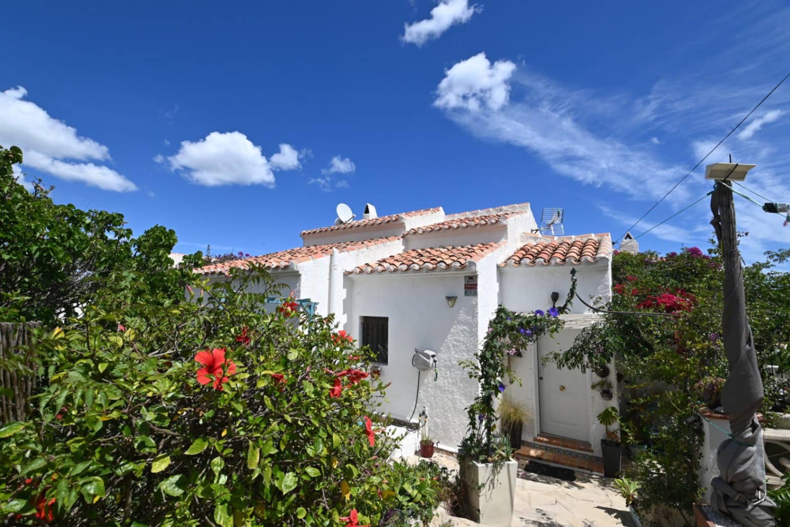 3 soveværelse Villa til salg i Javea / Xabia med swimmingpool - € 695.000 (Ref: 9128625)