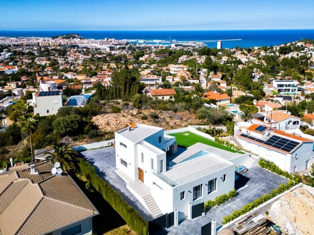 4 soveværelse Villa til salg i Centro Urbano, Dénia med swimmingpool - € 1.795.000 (Ref: 9130005)