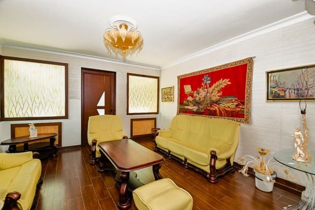 6 soverom Villa til salgs i Centro Urbano, Dénia med svømmebasseng - € 1 850 000 (Ref: 9130006)