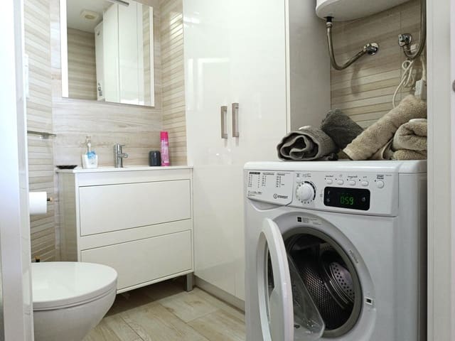 Apartamento para venda em Pueblo, Calpe / Calp com piscina - 220 000 € (Ref: 9133212)