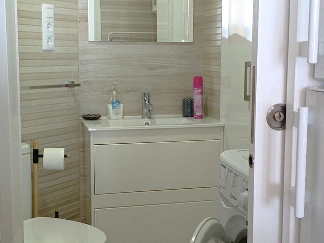 Apartamento para venda em Pueblo, Calpe / Calp com piscina - 220 000 € (Ref: 9133212)