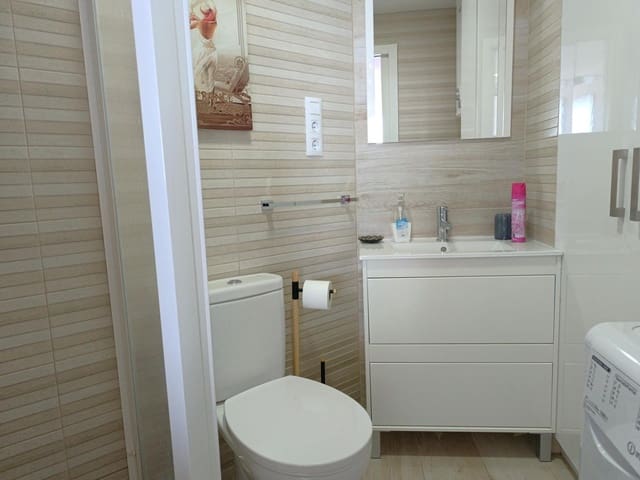 Apartamento para venda em Pueblo, Calpe / Calp com piscina - 220 000 € (Ref: 9133212)