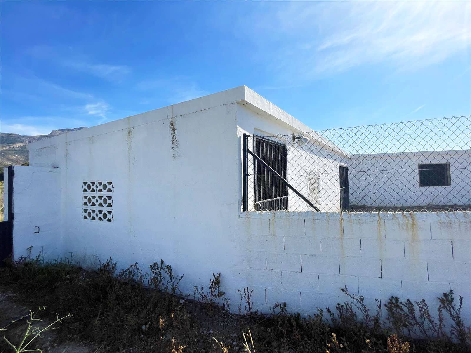 5 bedroom Villa for sale in Altea - € 2,200,000 (Ref: 9133227)