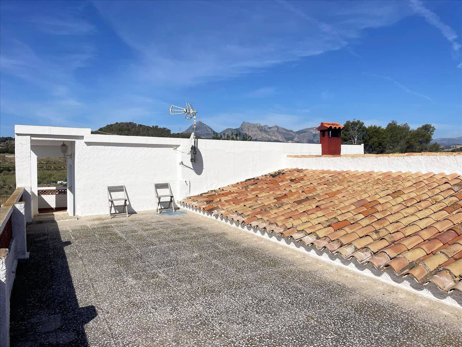 5 bedroom Villa for sale in Altea - € 2,200,000 (Ref: 9133227)