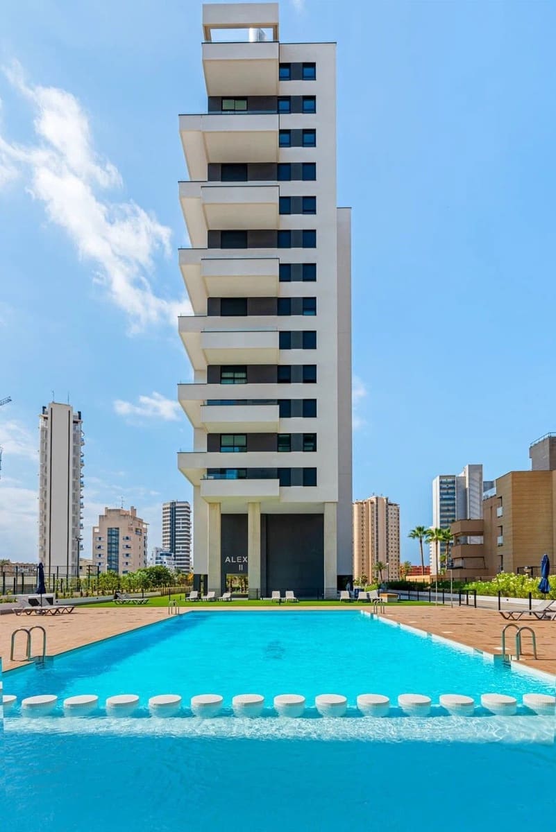 Apartamento de 3 habitaciones en Calpe / Calp en venta con piscina - 495.000 € (Ref: 9133229)