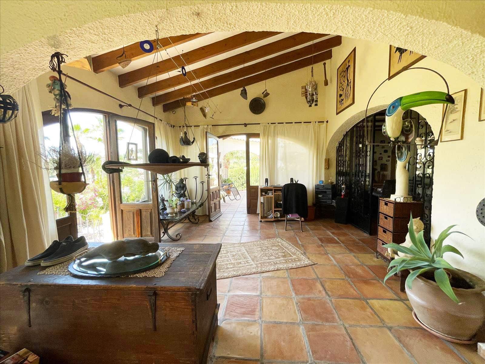 4 Zimmer Villa zu verkaufen in Benissa mit Pool - 795.000 € (Ref: 9133231)