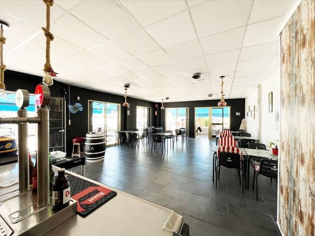 Commercial for sale in Pueblo, Calpe / Calp - € 350,000 (Ref: 9133232)