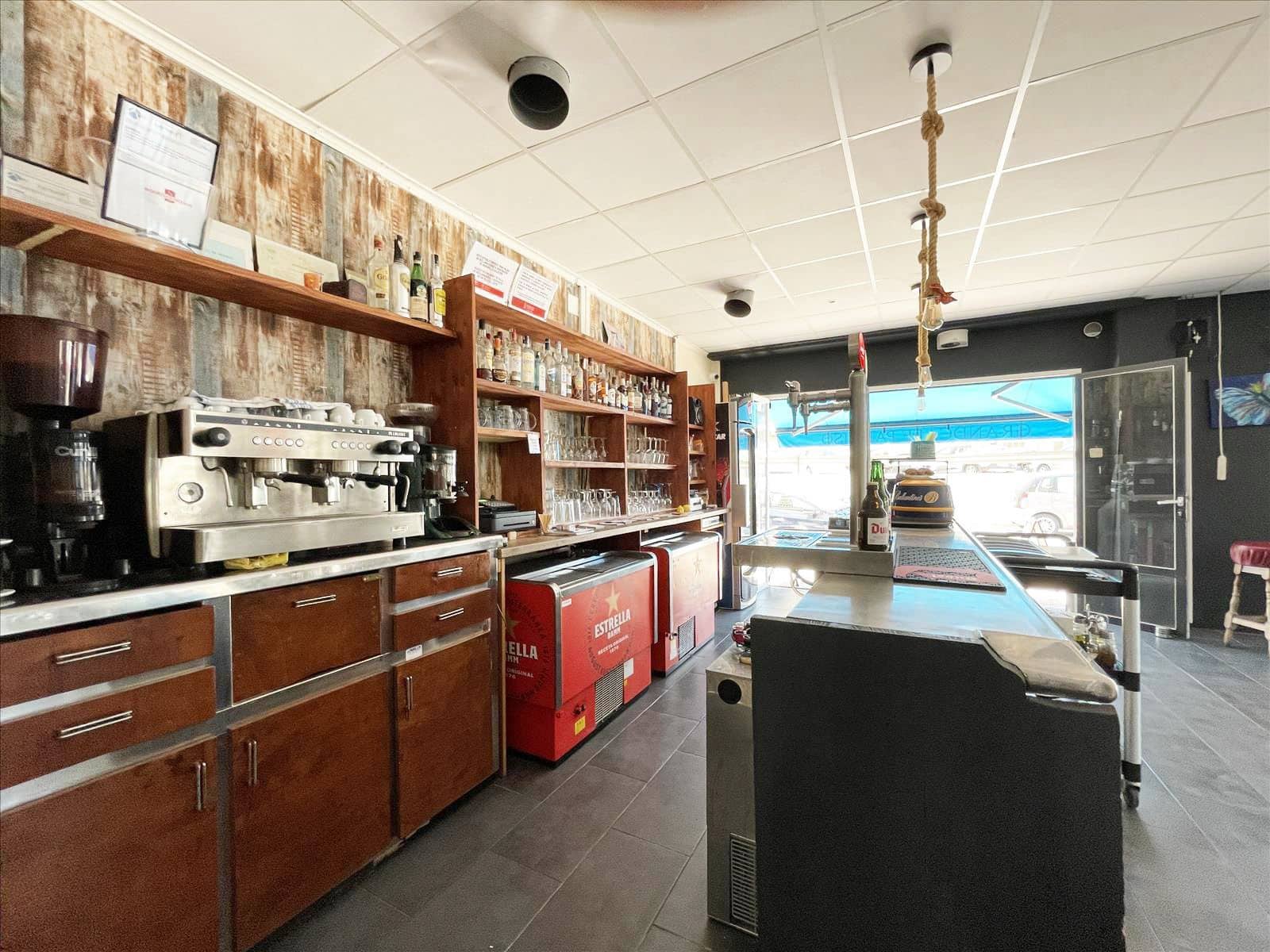 Local Comercial en Calpe / Calp en venta - 350.000 € (Ref: 9133232)