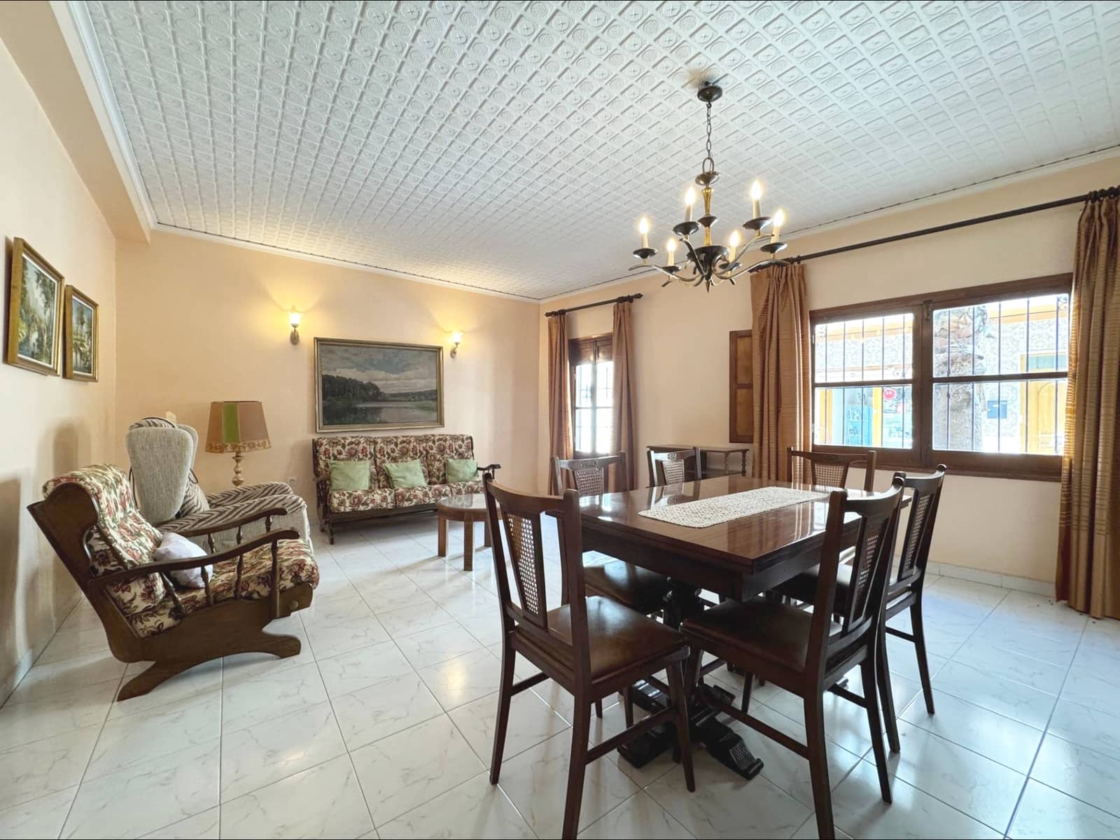 6 soveværelse Byhus til salg i Teulada - € 319.000 (Ref: 9134735)