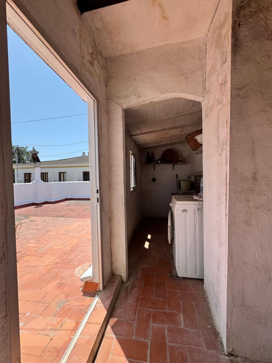 6 soveværelse Byhus til salg i Teulada - € 319.000 (Ref: 9134735)