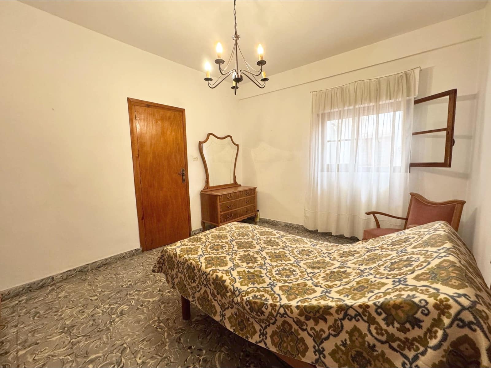 6 soveværelse Byhus til salg i Teulada - € 319.000 (Ref: 9134735)