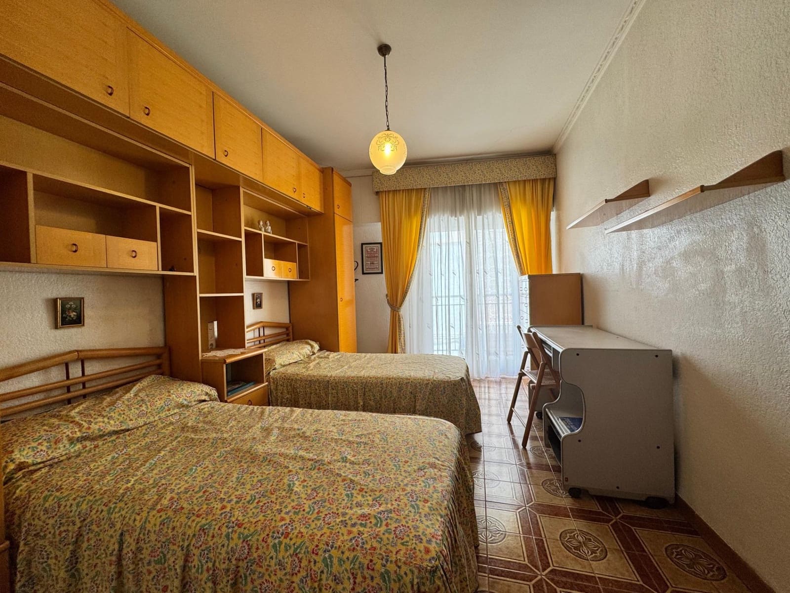 6 soveværelse Byhus til salg i Teulada - € 319.000 (Ref: 9134735)