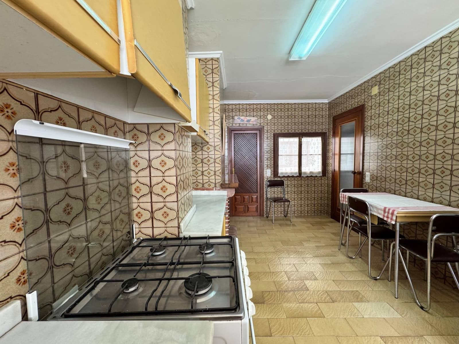 6 soveværelse Byhus til salg i Teulada - € 319.000 (Ref: 9134735)