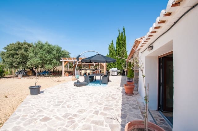 4 soverom Villa til salgs i Alcalalí / Alcanalí - € 695 000 (Ref: 9134741)