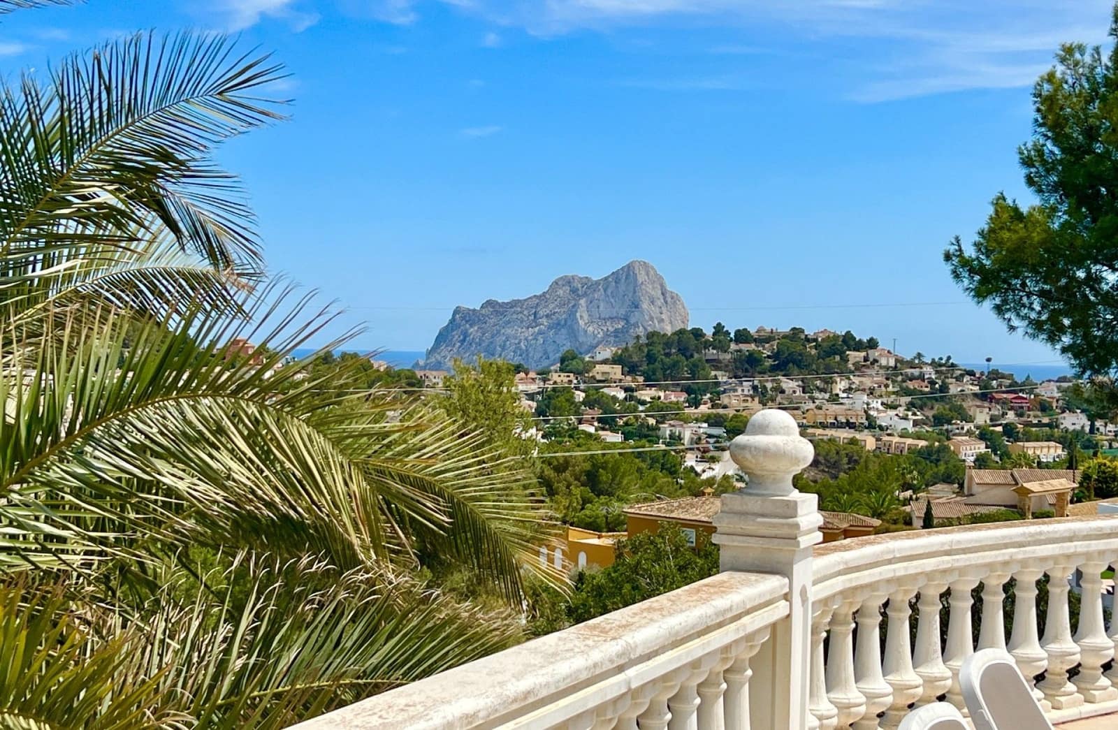 4 soveværelse Villa til salg i Calpe / Calp med swimmingpool - € 849.000 (Ref: 9134743)