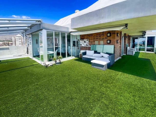 2 soveværelse Lejlighed til salg i Levante Alto, Benidorm med swimmingpool - € 495.000 (Ref: 9152492)